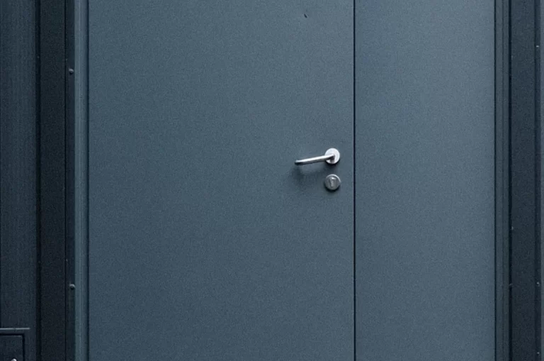 Metal door repairs solved the issue with damaged surface